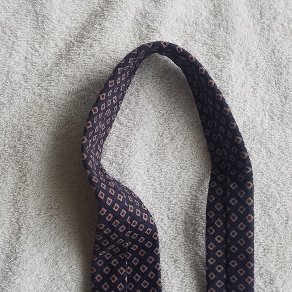 Wembley Dark Blue 100% Polyester Necktie / Suit Tie - Picture 9 of 13